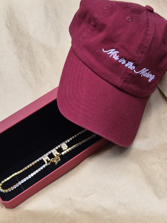 OG Mrs. Necklace + Hat Set